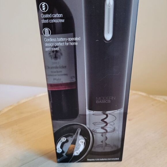 New Modern Basics Automatic Wine Opener with foil cutter - Picture 6 of 9